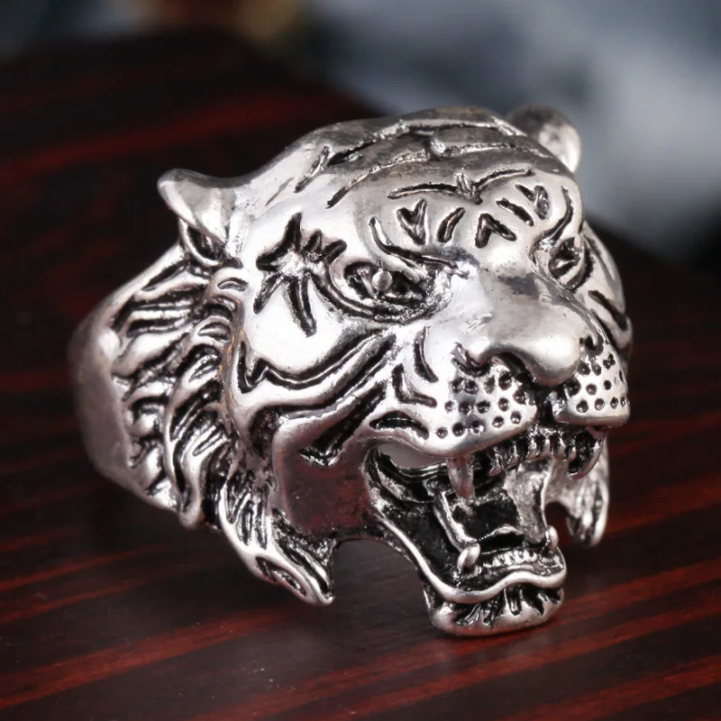 

New Design Personality European Fashion Animal Tiger Head Rings Men Personality Unique Men's Animal Jewelry GJ063