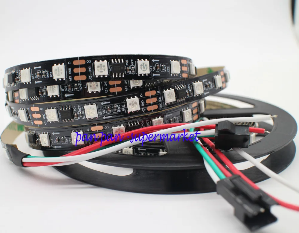 

WS2811 5050 5M 300Leds Dream color RGB LED Strip Addressable DC12V IP60 no-waterproof black pcb