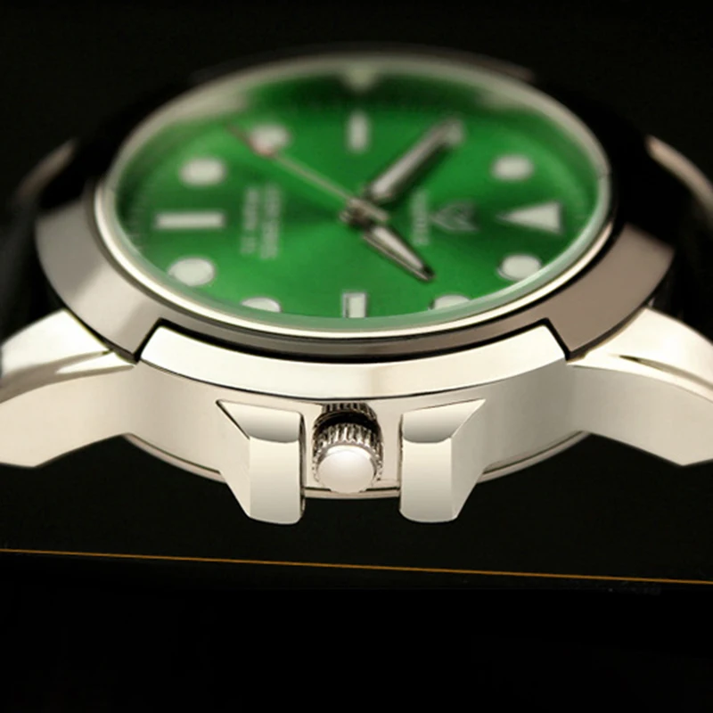 YAZOLE Top Luxury Brand Quartz Clock Watches Men Fashion Casual Wristwatches Luminous Sport Watch Relogio Masculino 1 YAZOLE Top Luxury Brand Quartz Clock Watches Men Fashion Casual Wristwatches Luminous Sport Watch Relogio Masculino 3
