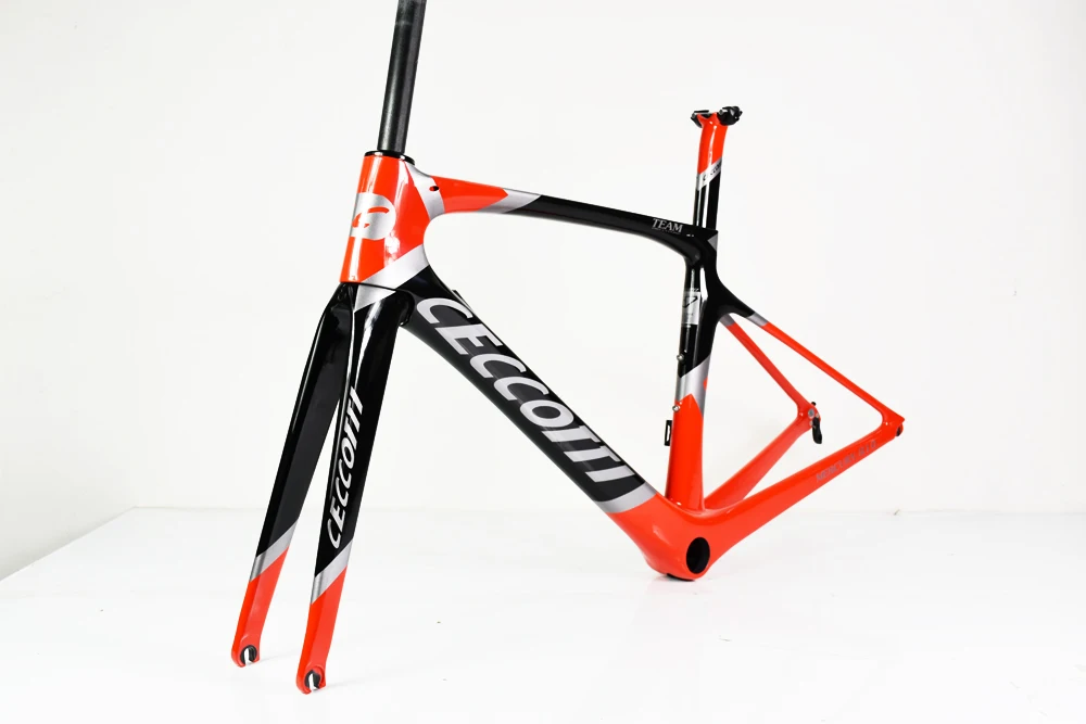 Sale 2019 customized carbon road bike frame Di2 And Mechanical T1000 2 years‘ warrenty road bicycle frame hot selling 3