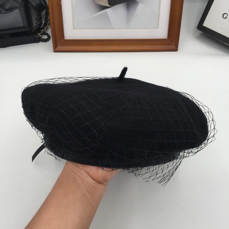 Price Beret about the spring and autumn period and the new wool gauze M bud cap painter beret fashion hat boina