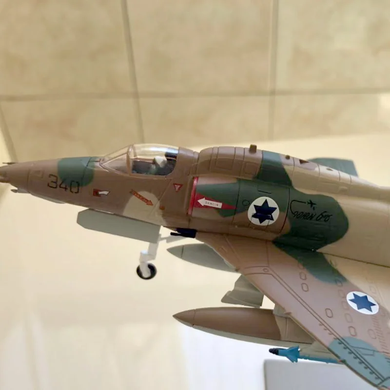 WLTK военная модель 1/72 масштаб IAF Douglas A-4 Skyhawk Fighter литая под давлением металлическая MPlane модель игрушка для коллекции, подарок, дети