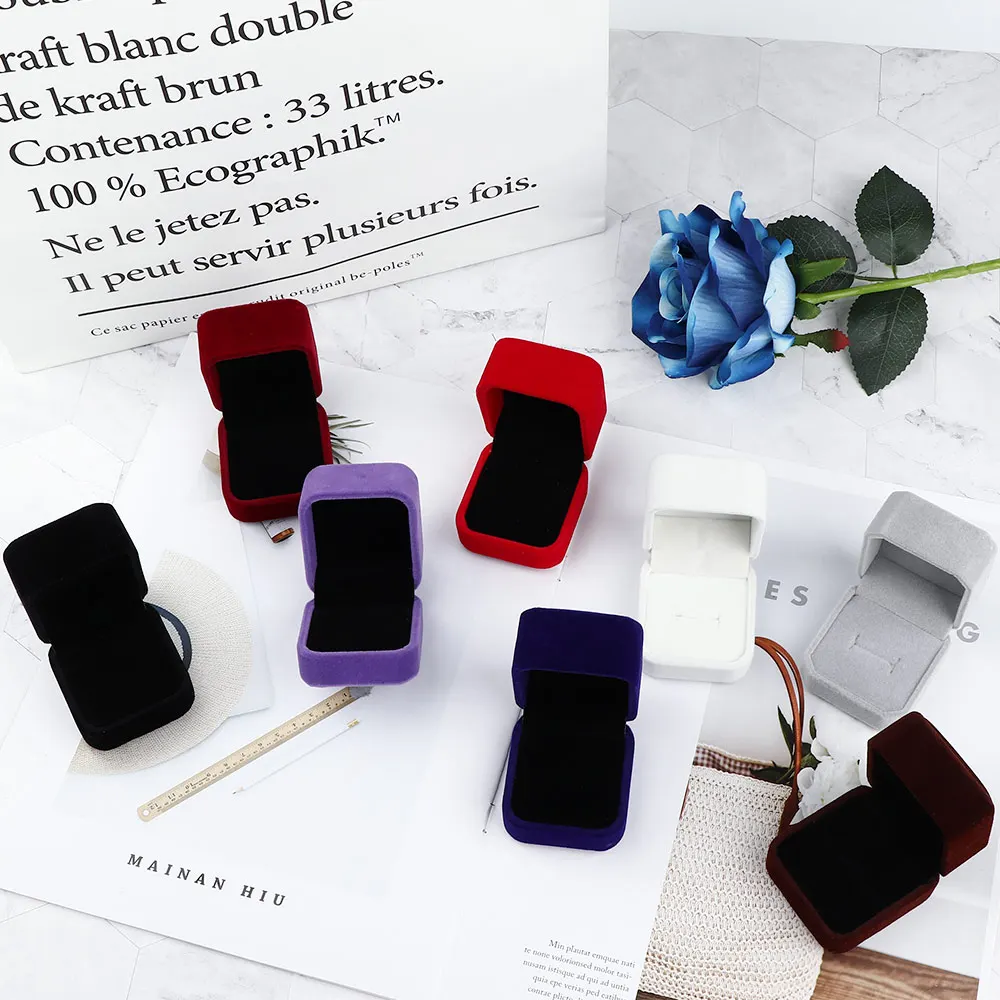 

Velvet Jewelry Necklace Earring Ring Pendant Jewelry Display Storage Box Case Engagement Wedding Accessories 1Pc