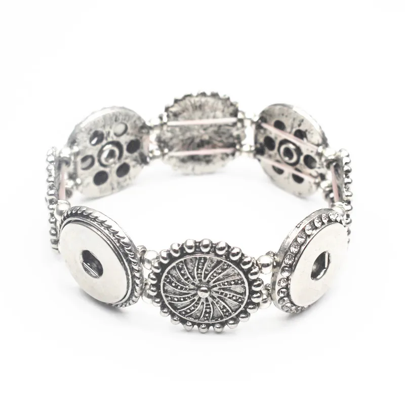 

Wholesale Snap Jewelry Silver 18mm Snap Buttons Bracelet Flowers Carved Vintage Magnetic Snap Bracelets for Women Men