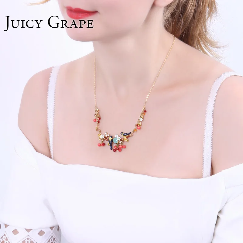 

Juicy Grape hand painted enamel flower bird Necklace 2018 New Fashion Jewelry For Women Color Rich girl gift jewelry hot sale