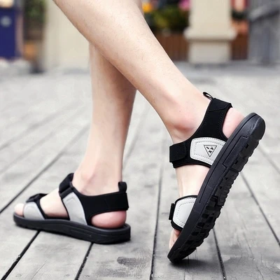 

Leather sandals men 2019 summer new fashion breathable men's beach shoes casual non-slip travel sandals