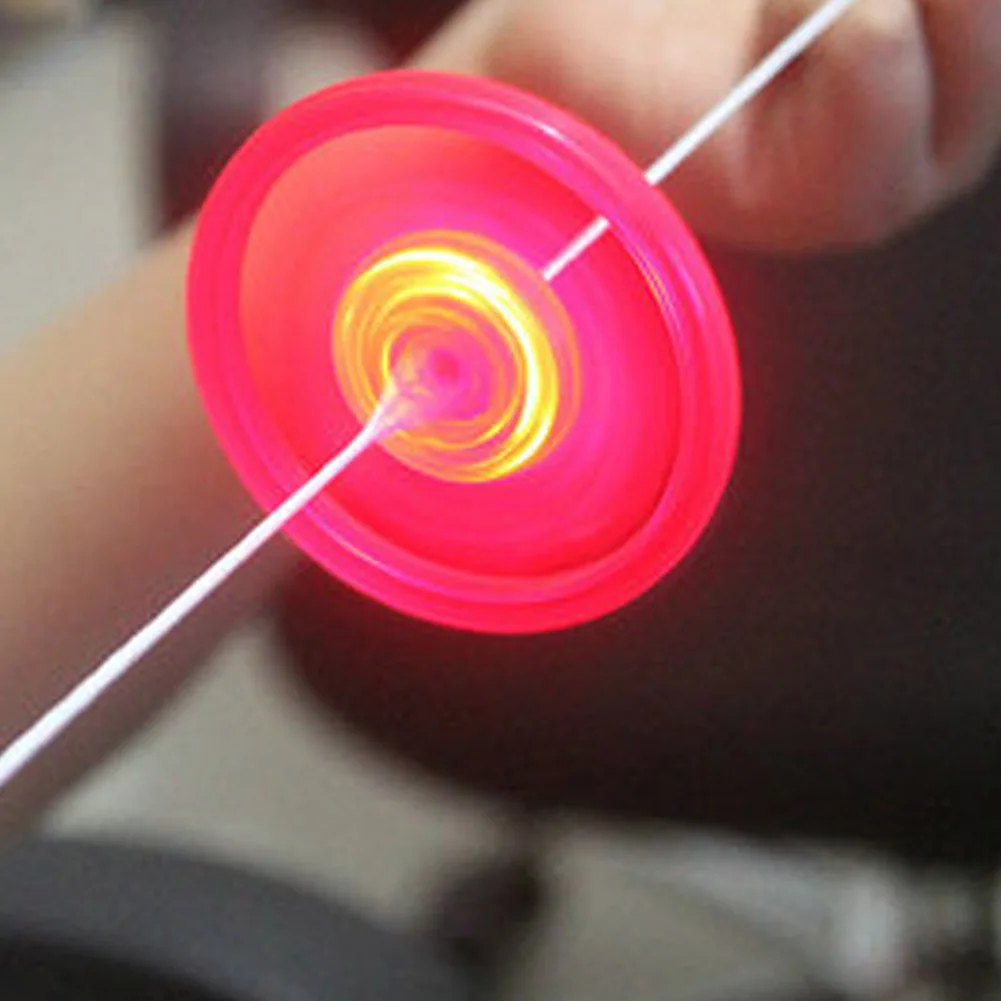 1 шт цвет случайный тянуть руки светящийся мигающий маховик игрушка светодиодный игрушки новинка флеш-гироскоп для детей подарок на день рождения игрушки