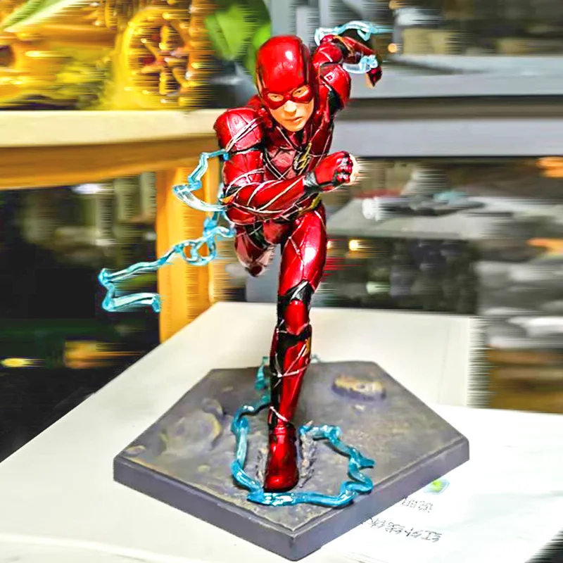 

DC Action Figure The Flash Man PVC Model Toys Justice League Model Toys Collections