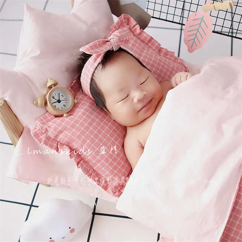 

Photography Newborn Prop Set Detachable Iron Retro Bed Pink 4 Piece Set Studio Newborn Baby Posing for Photo Shoot Props Girl
