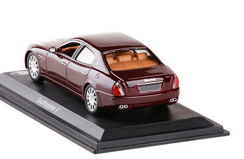 diecast model cars and trucks