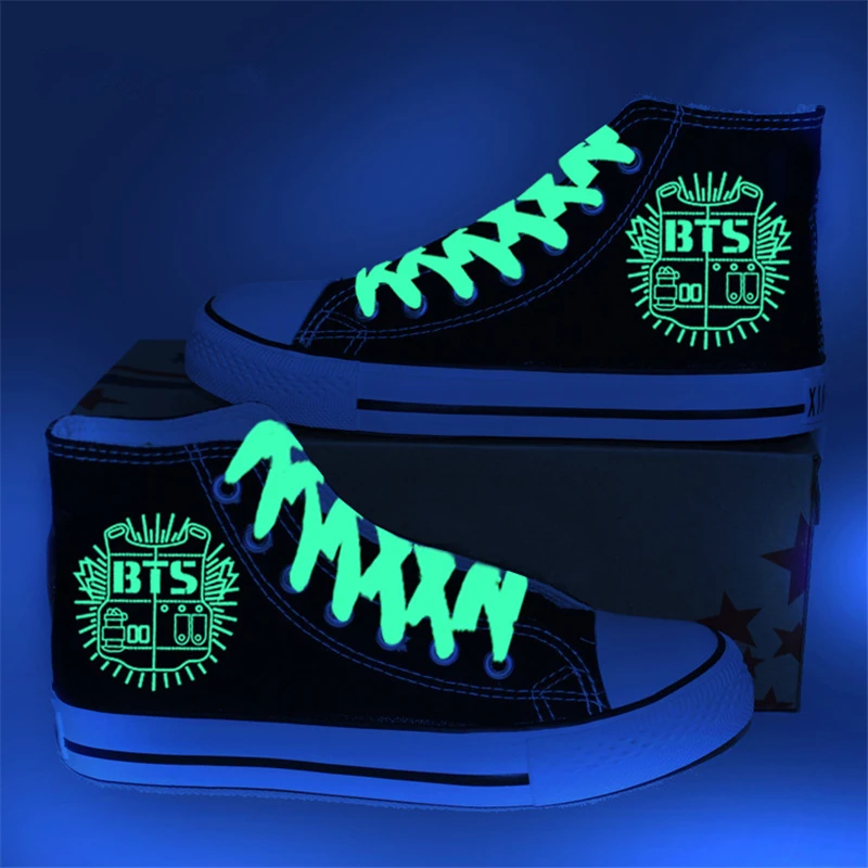 

Luminous glow in dark superman Alan Walker attack on titan captain of America casual shoes canvas women lace up sneakers