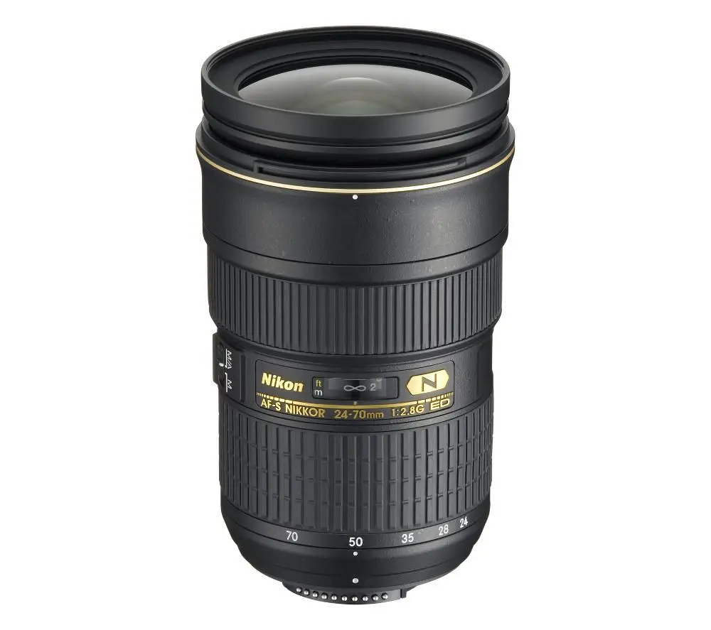 Объектив Nikon AF-S NIKKOR 24-70 мм f/2,8G ED со стандартным зумом