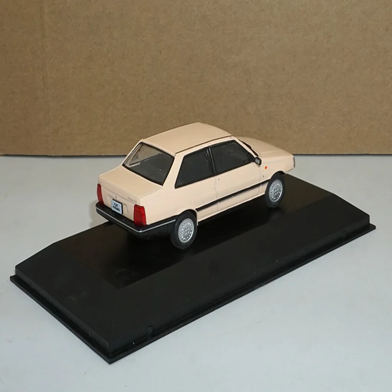 Коллекция бутиков 1/43 симулятор FIAT PREMIO 1987 классическая мебель модель сплава литье