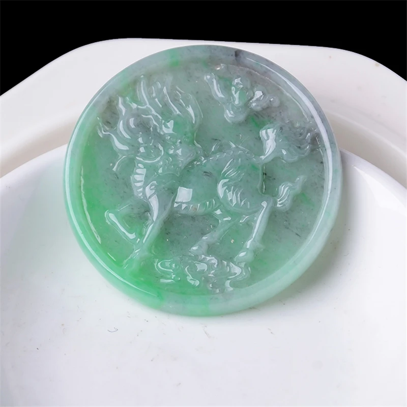 

2019 NEW Yang green Jade Kirin Pendant Hand carved Fine jewelry Jade Pendant necklace Included certificate 18110815