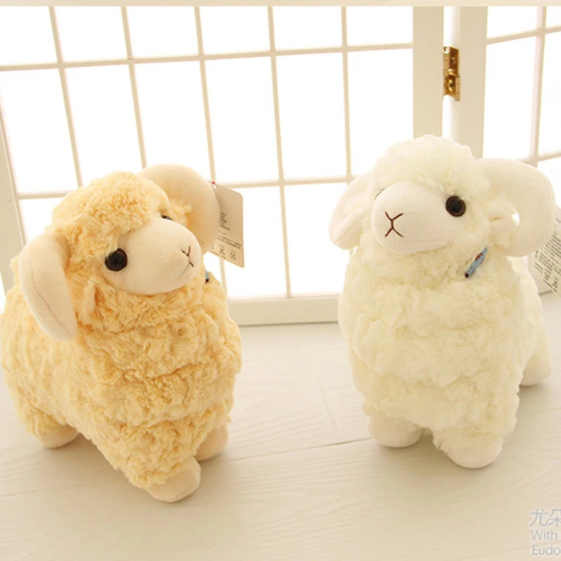 Lindo cabra Cordero felpa suave Juguetes 3 colores rellenos peluche suave animal ovejas juguete para bebé niños regalo Lindo cabra Cordero felpa suave Juguetes 3 colores rellenos peluche suave animal ovejas juguete para bebé niños regalo