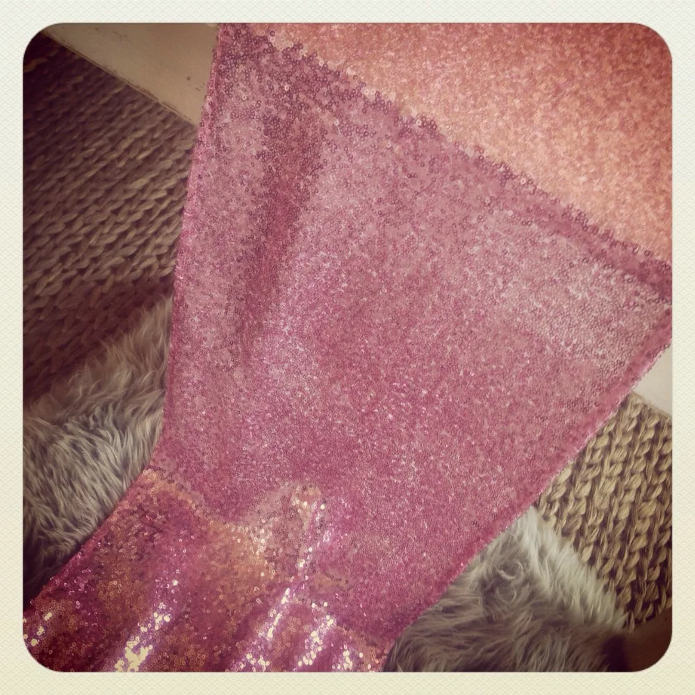 sequin table runner010