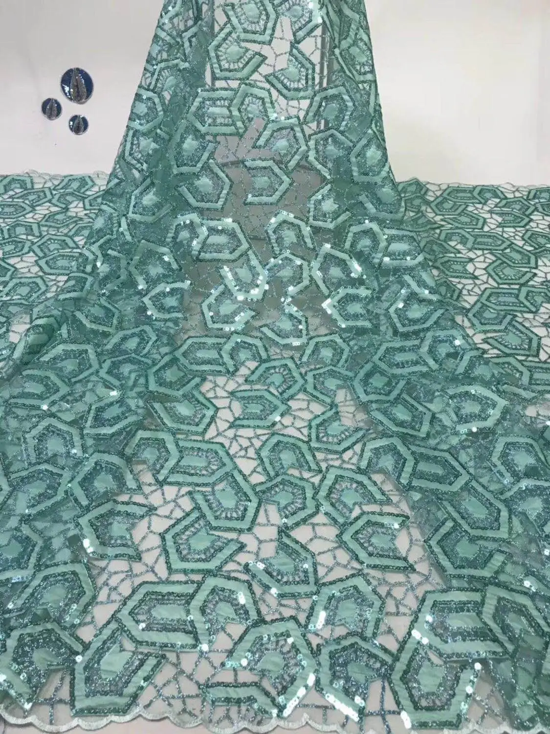 

African Lace Fabric Green French Sequins Net Lace High Quality Tulle Lace Embroidery 3D Lace With Beads For Asoebi