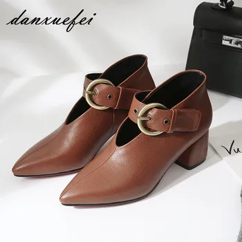 

Women's Genuine Leather V-shape Metal Buckle Med Heel Pumps Brand Designer Retro Vintage Spring Autumn High Heeled Shoes Size 43