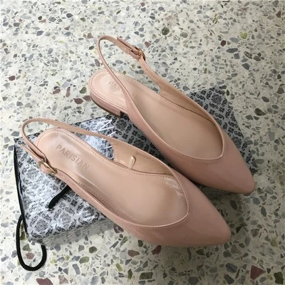 

2019 new European and American fashion nude pink pointed flat baotou sandals low heel one button female sandals