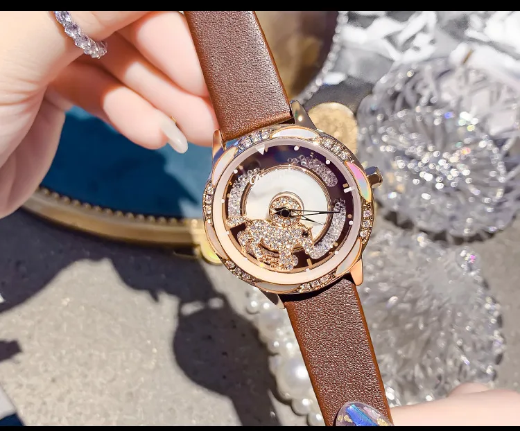Women Wristwatches (18)