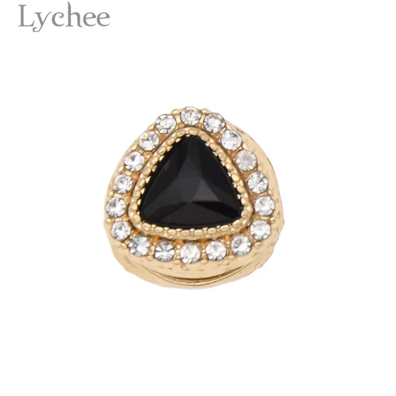 

Lychee Religious Alloy Muslim Female Crystal Scarf Clips Triangle Double-Sided Magnetic Brooches Women Jewelry Accessories