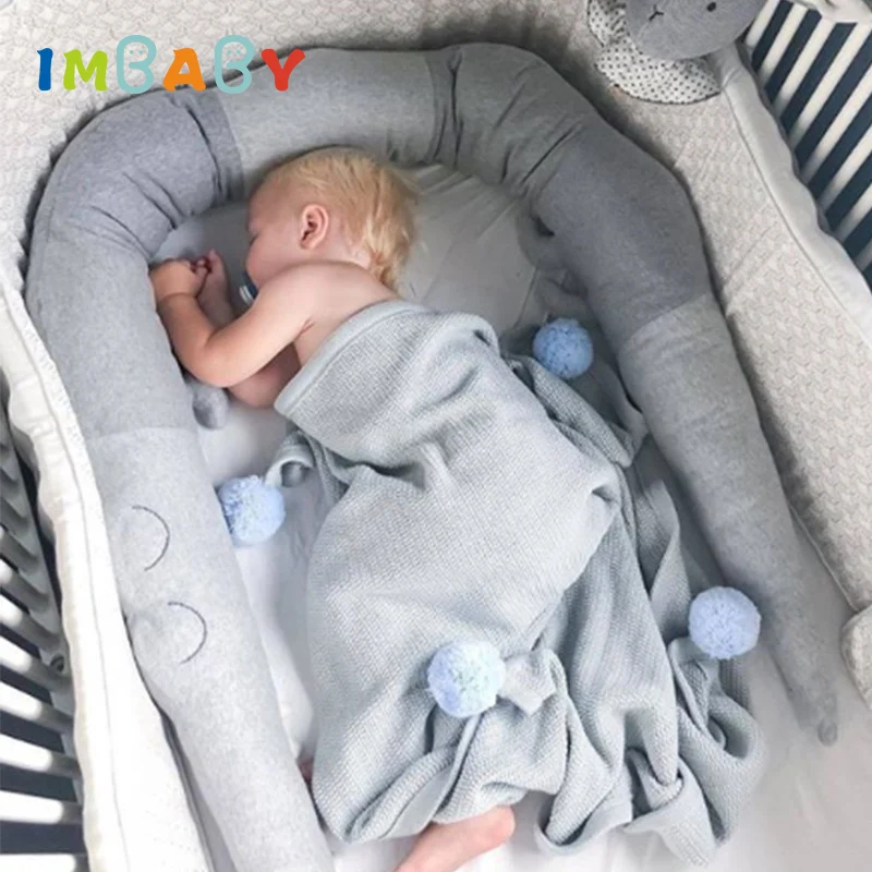 imbaby-185センチメートルワニの枕新生児ベビーベッドバンパーベビーベッドサイドベッドバンパーベビーベッドのためのベビールームのインテリアベビーベッドバンパー編組