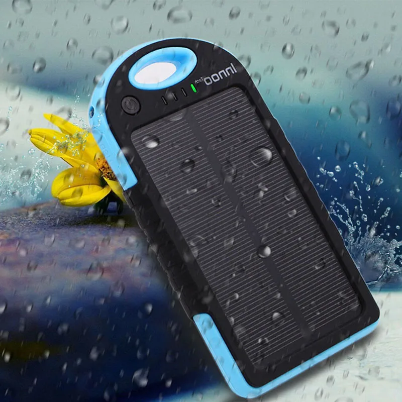 SOCO convenient solar power charger (12)