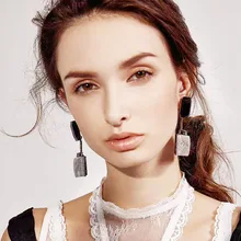 

Baroque earrings new net red with the same marble alloy geometric earrings 116