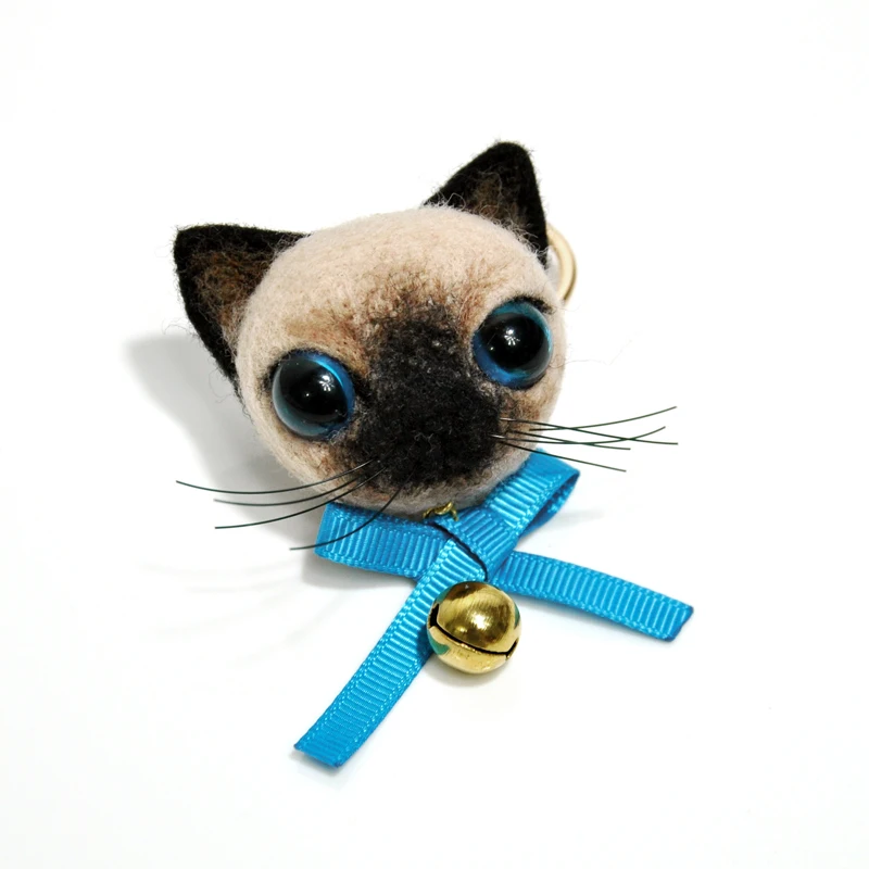 

DIY Pendant Bell Cat Non Finished Felting Poked Handcraft Wool Felt Poked Set DIY Black and Yellow Cat Head Felt for Needle Poke