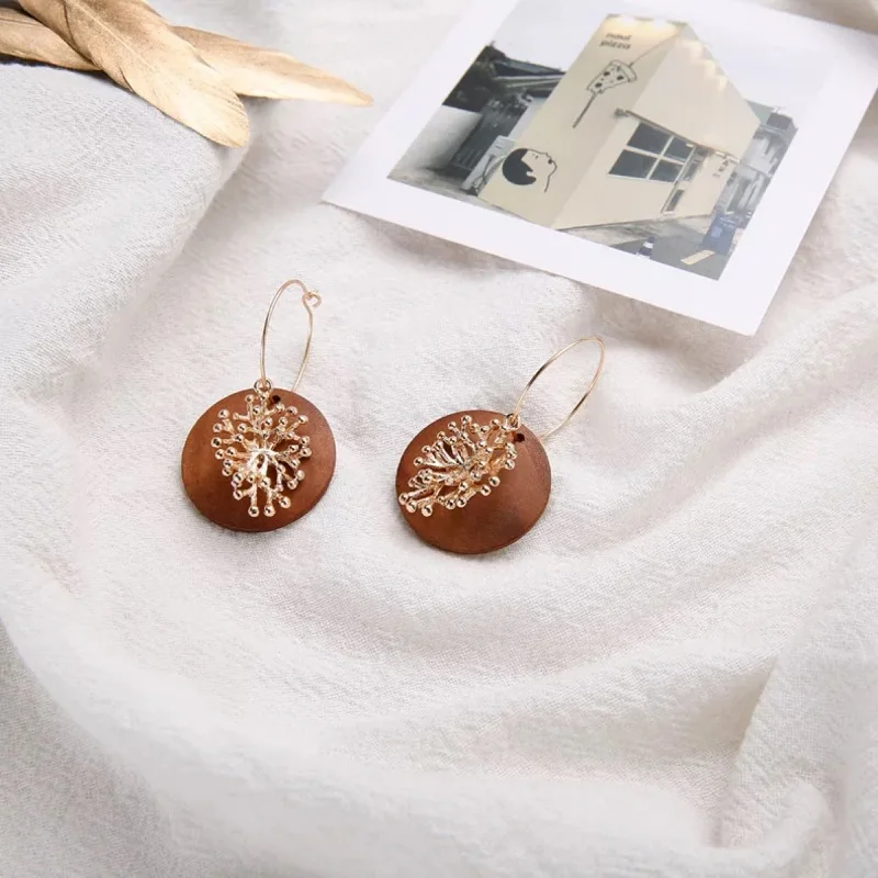 wood bead 9