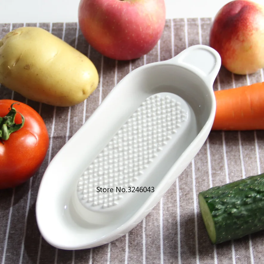 Baby food supplement tools Baby grinding disc Ceramic manual portable food processor Apple meat mud vegetable mill dish