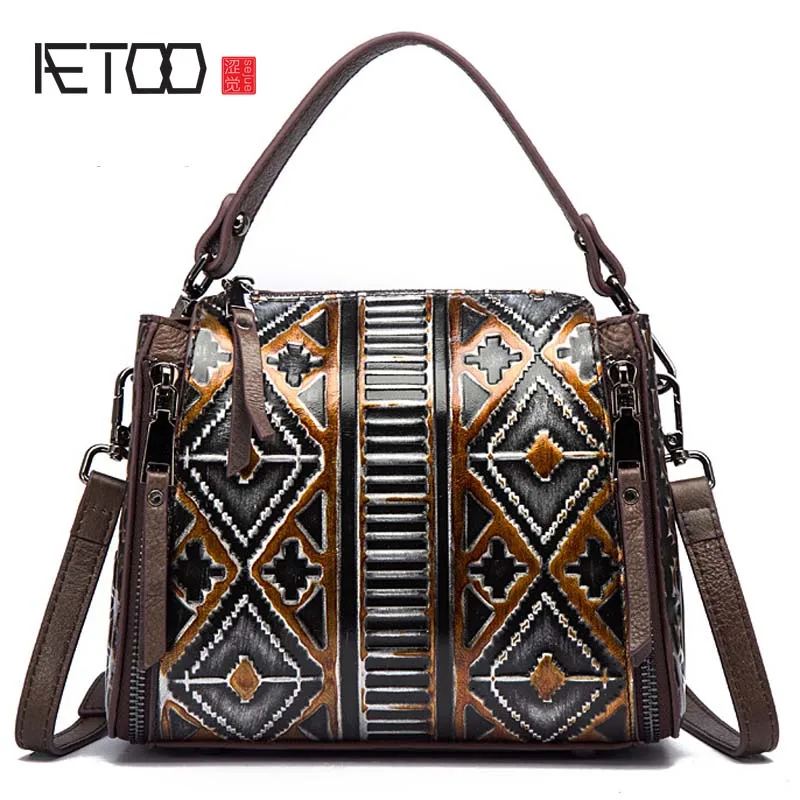 

AETOO Original new hand-wipe color first layer leather handbag embossed shoulder bag handbag diagonal retro old leather