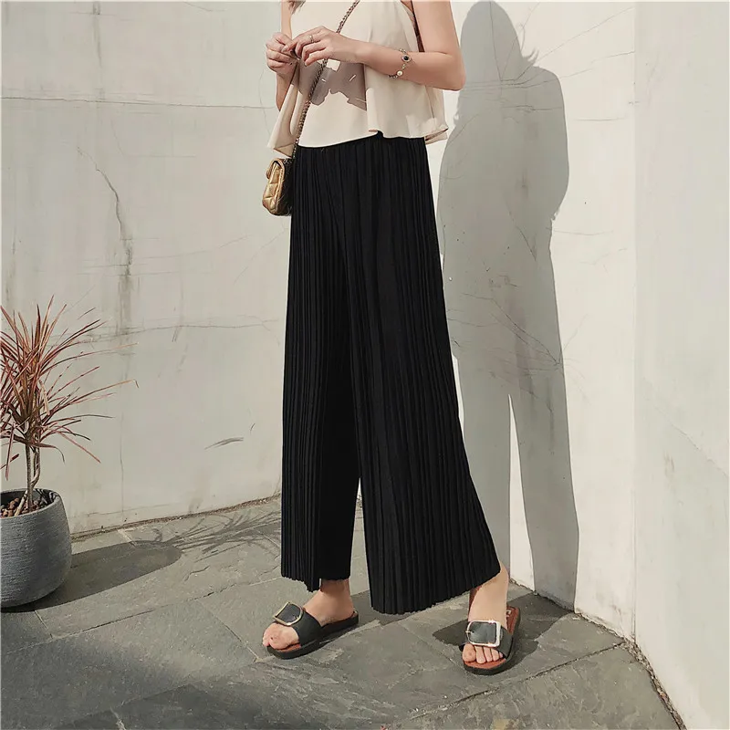 2019 Season High Waist Pleated Chiffon Leg Pants Woman Summer Nine Points Student Hong Kong Flavor Easy 2019 Season High Waist Pleated Chiffon Leg Pants Woman Summer Nine Points Student Hong Kong Flavor Easy