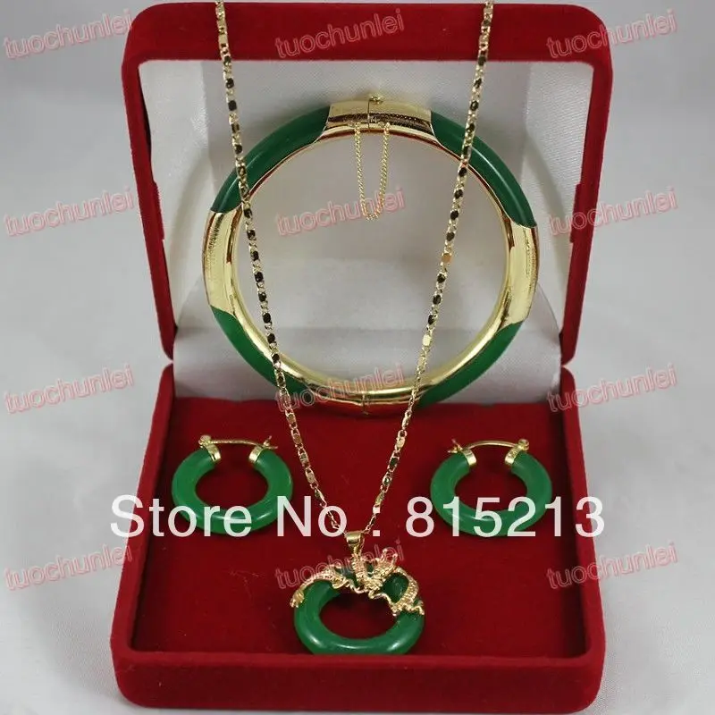 

ddh00258 Wonderful Green Jade Circle Dragon Pendants Necklace Earring Bracelet Set