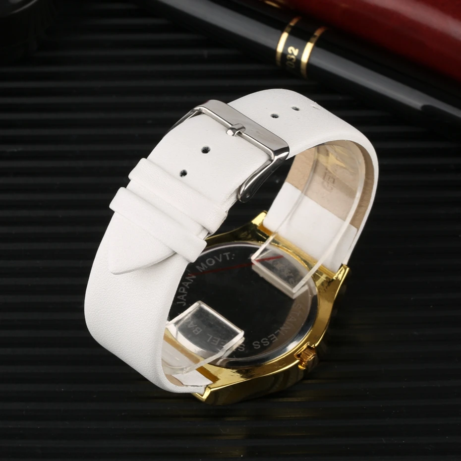 PAIDU Watch Men Creative Watches Unique Triangle Pointer Turntable Dial Quartz Watch Mens Watches erkek kol saati heren horloge
