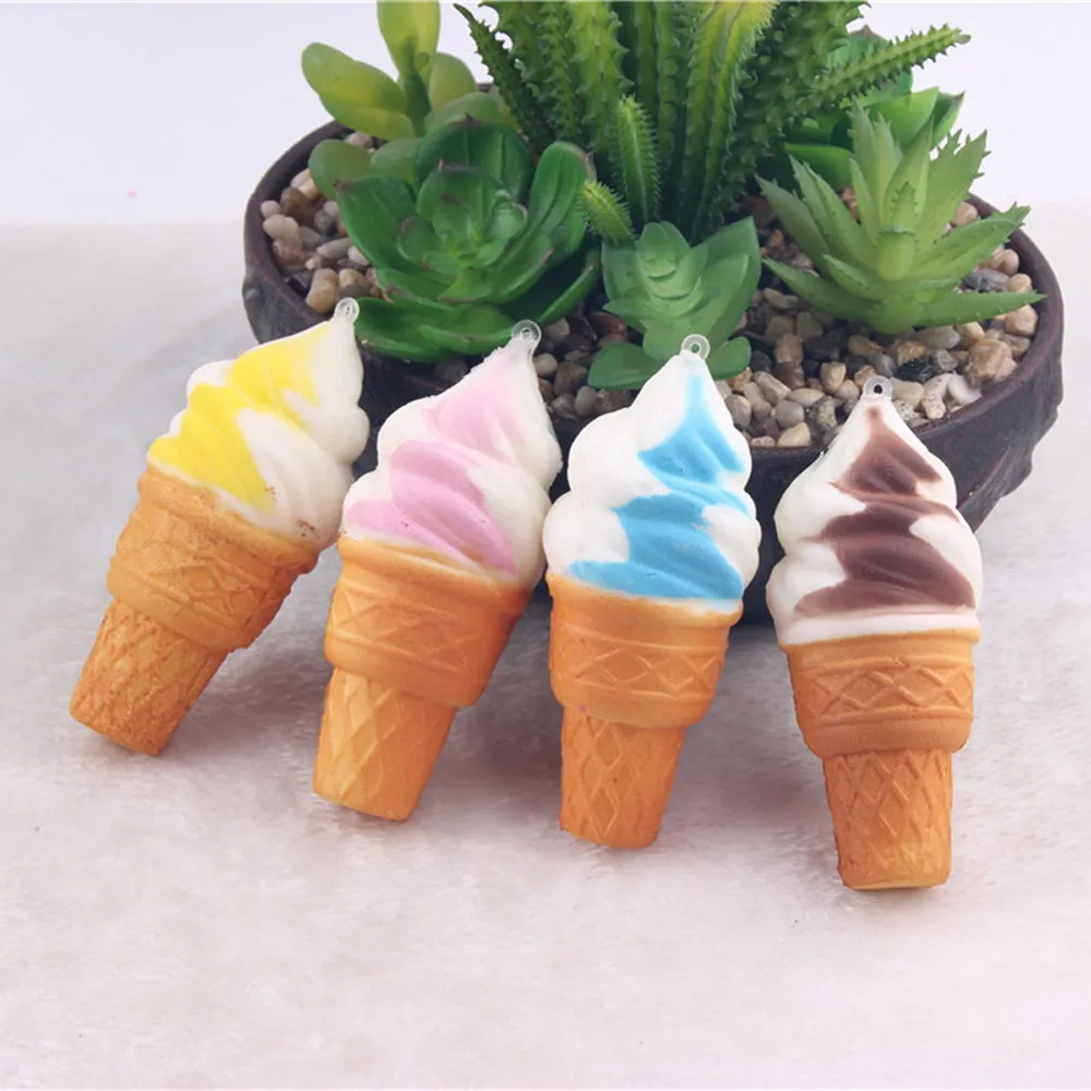 Comprimere Giocattoli Colorful Ice Cream Torta di Simulazione Lento Aumento Alleviare Lo Stress Cellulare Cinghie Pane Giocattoli per I Bambini Del Bambino Del Regalo Del Partito