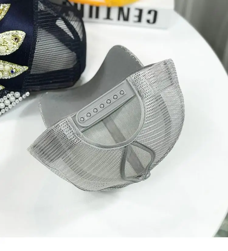 TOTRUST Летняя женская кепка с блестками,, Snapback, выходная шляпа для женщин, бейсболка с регулируемым размером, Регулируемая Повседневная Кепка с бисером