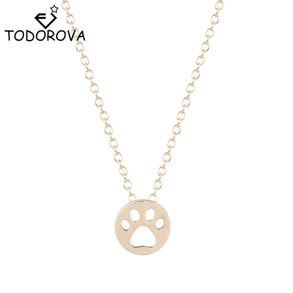 

Todorova Round Hollow Cat Paw Necklace
