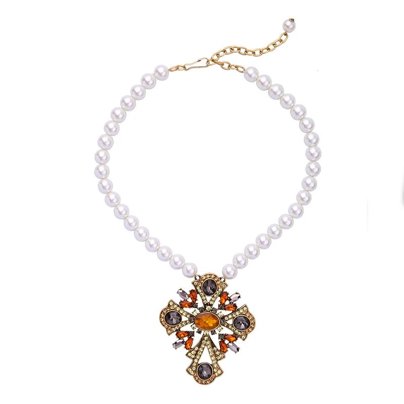 

Big Crystal Pendant White Acrylic Pearl Necklace Beaded Chain Women Fashion Indian Chunky Necklace