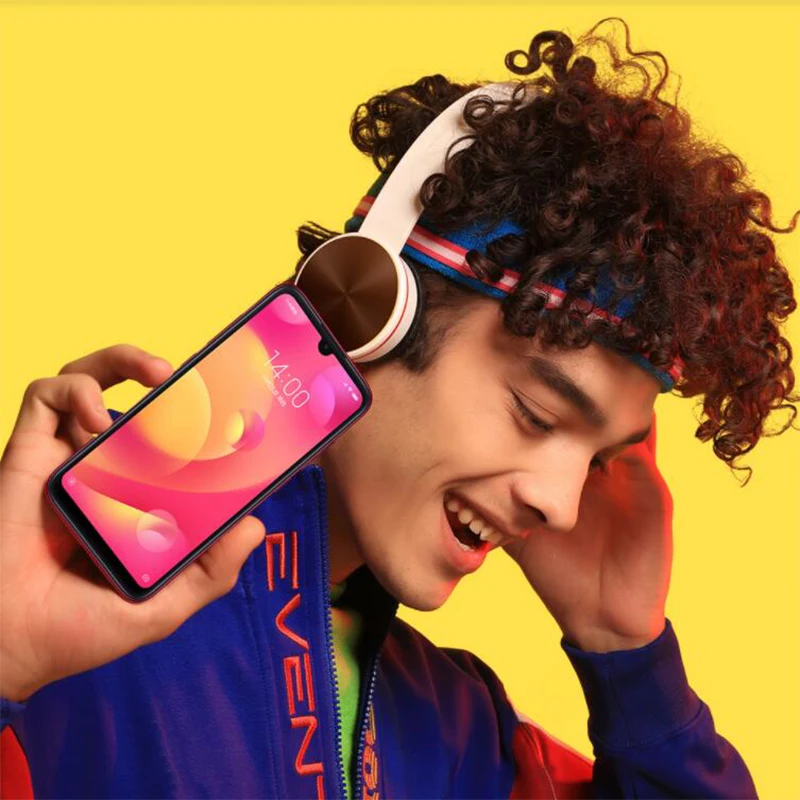 В наличии глобальная версия Xiaomi Mi Play 4 Гб ram 64 мобильный телефон 5 84 ''FHD дисплей