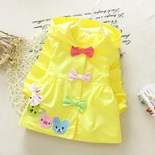 2016 spring Autumn Baby Girls Trench Coat hoodies imitation Tencel cute bow bear jackets kids coats outfit 0-3years 160110