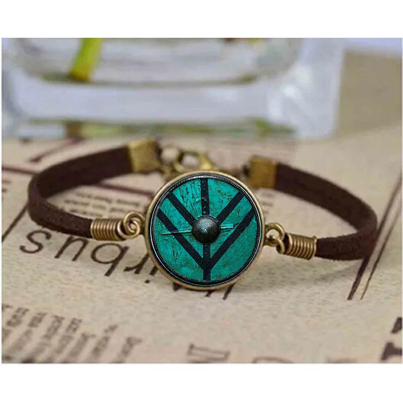 

new arrived the Vikings bracelet The shield of Lagertha bracelet jewelry Cothic Glass Cabochon bracelet amulet Gifts