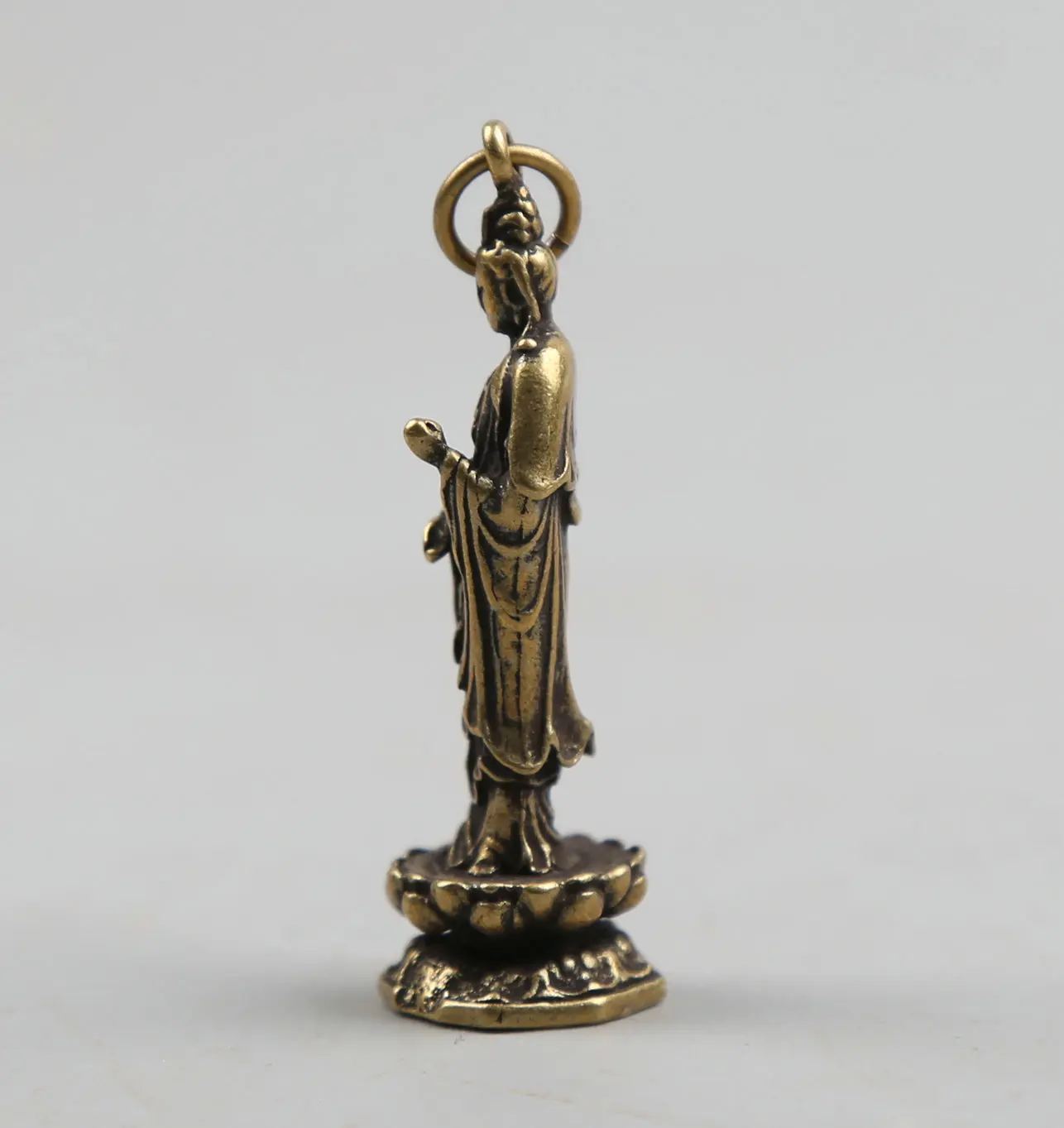 

47MM/1.9" Collect Curio Rare Chinese Fengshui Bronze Exquisite Buddhism Avalokitesvara Stand Gaunyin Kwan-yin Pendant Statue 18g