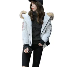 Новая коллекция, высокое качество, зимняя куртка для женщин, короткий пуховик, женский толстый пуховик с меховым воротником, белая верхняя одежда
