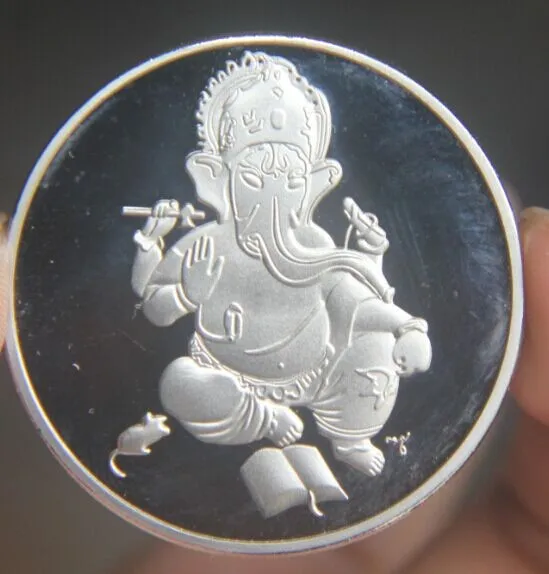 

40mm Ganesha India Souvenir Silver Plated Coin MEDAl Sri Yantra Puja Lakshmi Laxshmi Om Ohm Aum VISHNU NEPAL Sanskrit HINDU Hind
