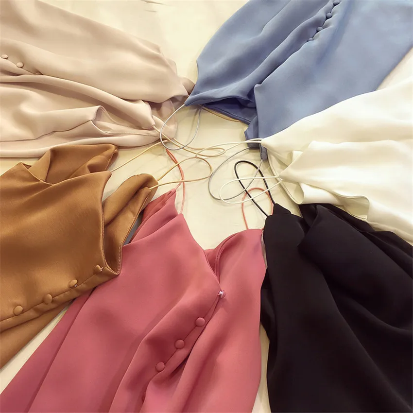 Günstige Neue Art Und Weise Plus Größe Frauen Basierend Vintage Satin Weste Dame V ausschnitt Seide Tank Ärmelloses T Shirt Sommer Outfits Dünne Tops WZ813