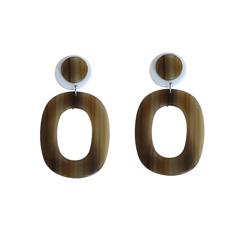 

2018 temperament exaggerated personality fashion female geometric circular earrings Ears to wear ear earrings