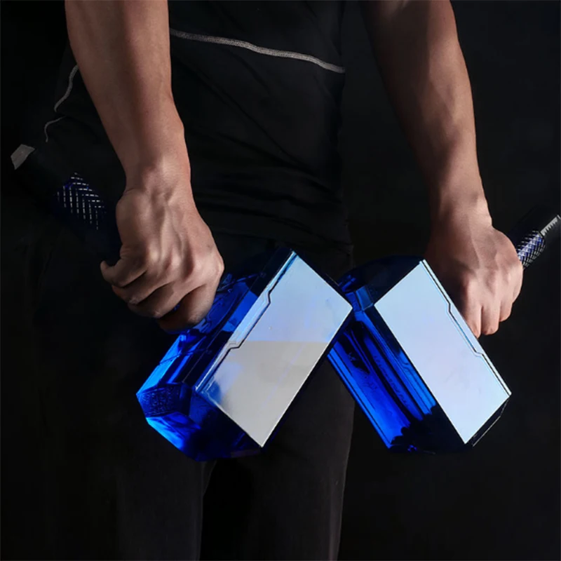 

Creative Thor's hammer large capacity sports bottle real hammer cup plastic cup dumbbell outdoor large space cup A11259