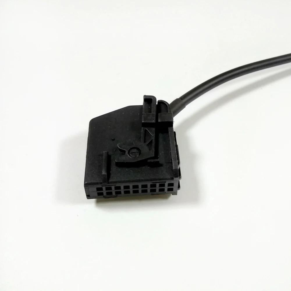 Benz RCA Cable (6)