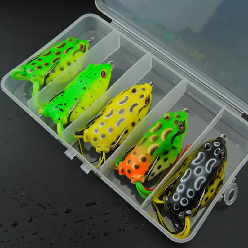 

5PCs frog lure snakehead Fishing Bait Kit Trout Bass Bait Hook Set Topwater Floating Ray Frog Artificial Fish Killer+Tackle Box